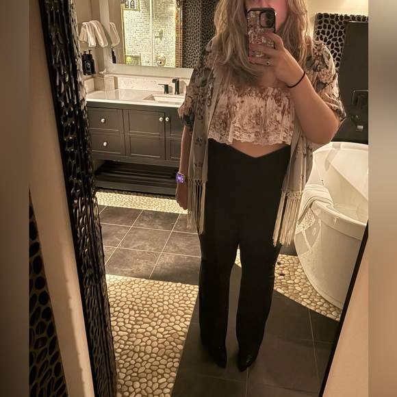 Selkie Secret Lover Degas Top - Picture 8 of 9